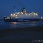 Color Line Transporter Nachtaufnahme Hirtshals