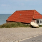 Auf dem Weg zum Strand in Lønstrup