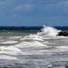 Die Mole in Hirtshals bei Sturm