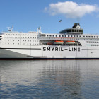 Die umgebaute Norröna 2021 im Hafen von Hirtshals